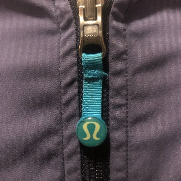 Lulu lemon light jacket - Picture 2 of 5